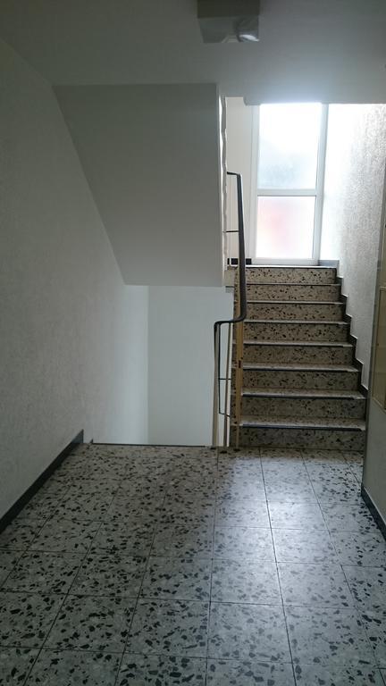 Sonniges Modernes Appartement Hoehenberg Кёльн Экстерьер фото