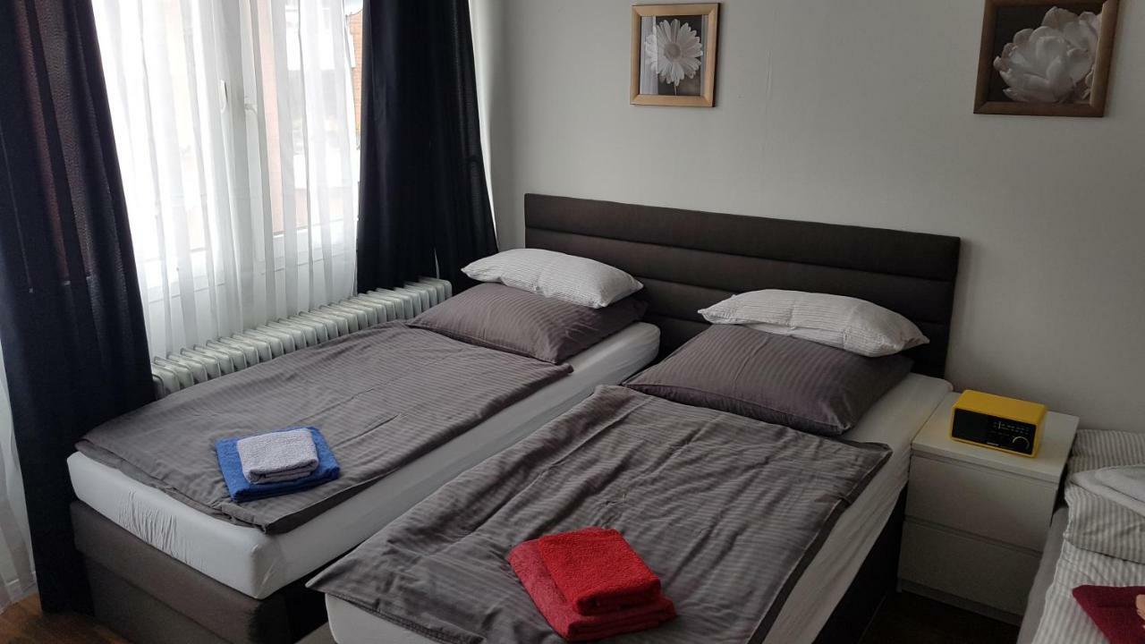 Sonniges Modernes Appartement Hoehenberg Кёльн Экстерьер фото