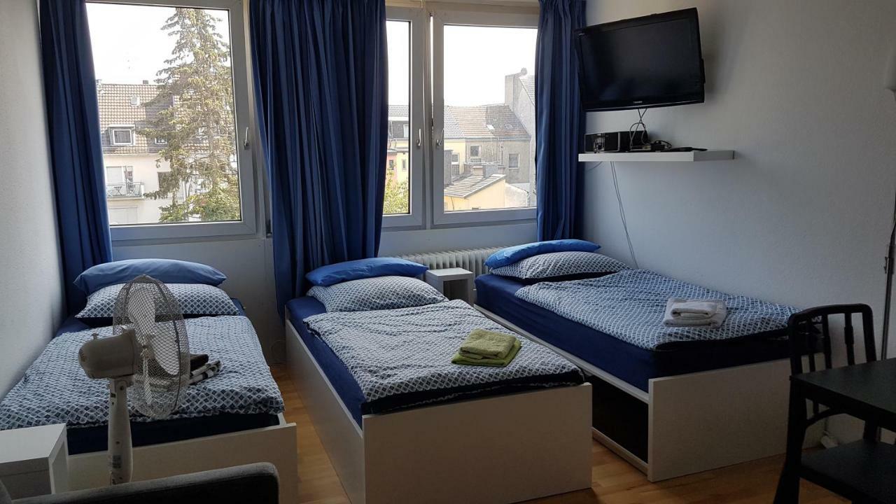 Sonniges Modernes Appartement Hoehenberg Кёльн Экстерьер фото