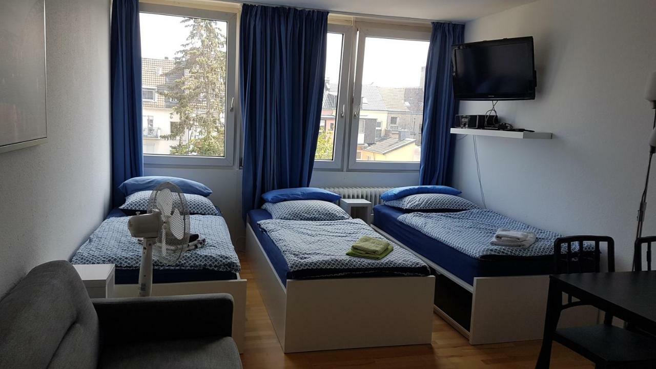 Sonniges Modernes Appartement Hoehenberg Кёльн Экстерьер фото
